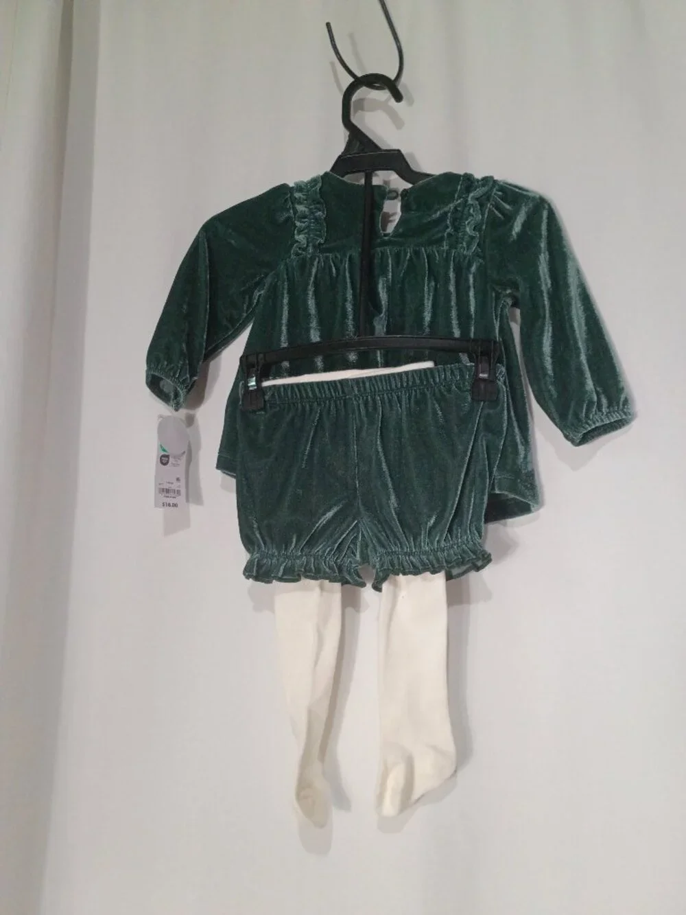 Carters  Green velvet dress with matching shorts and white tights size 6-9 month